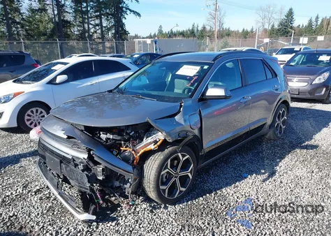 2024 Kia Niro Plug-In Hybrid Sx Touring z USA, uszkodzony, nr VIN KNDCR3LF6R5124231
